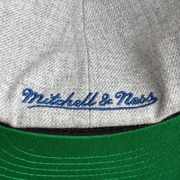 MITCHELL & NESS MLB TEXAS RANGERS RETRO ARLINGTON STADIUM 7 3/8 FITTED HAT NEW - Picture 5 of 5